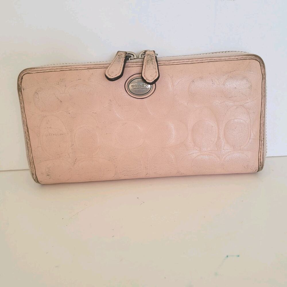 Coach Wallet Light Pink Zip Around Large Clutch Accordion Monogram Leather Logo